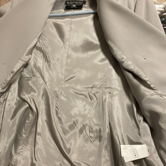 Kensie double breasted Blazer, size Large - Picture 8 of 8